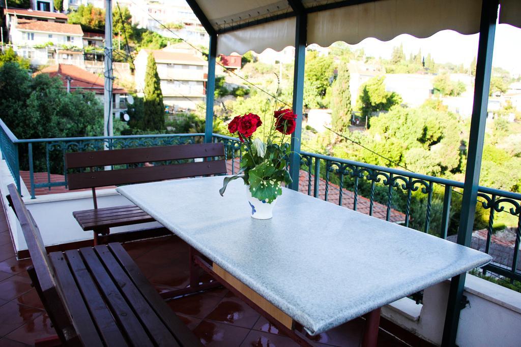 Apartments Aga Ulcinj Exterior photo