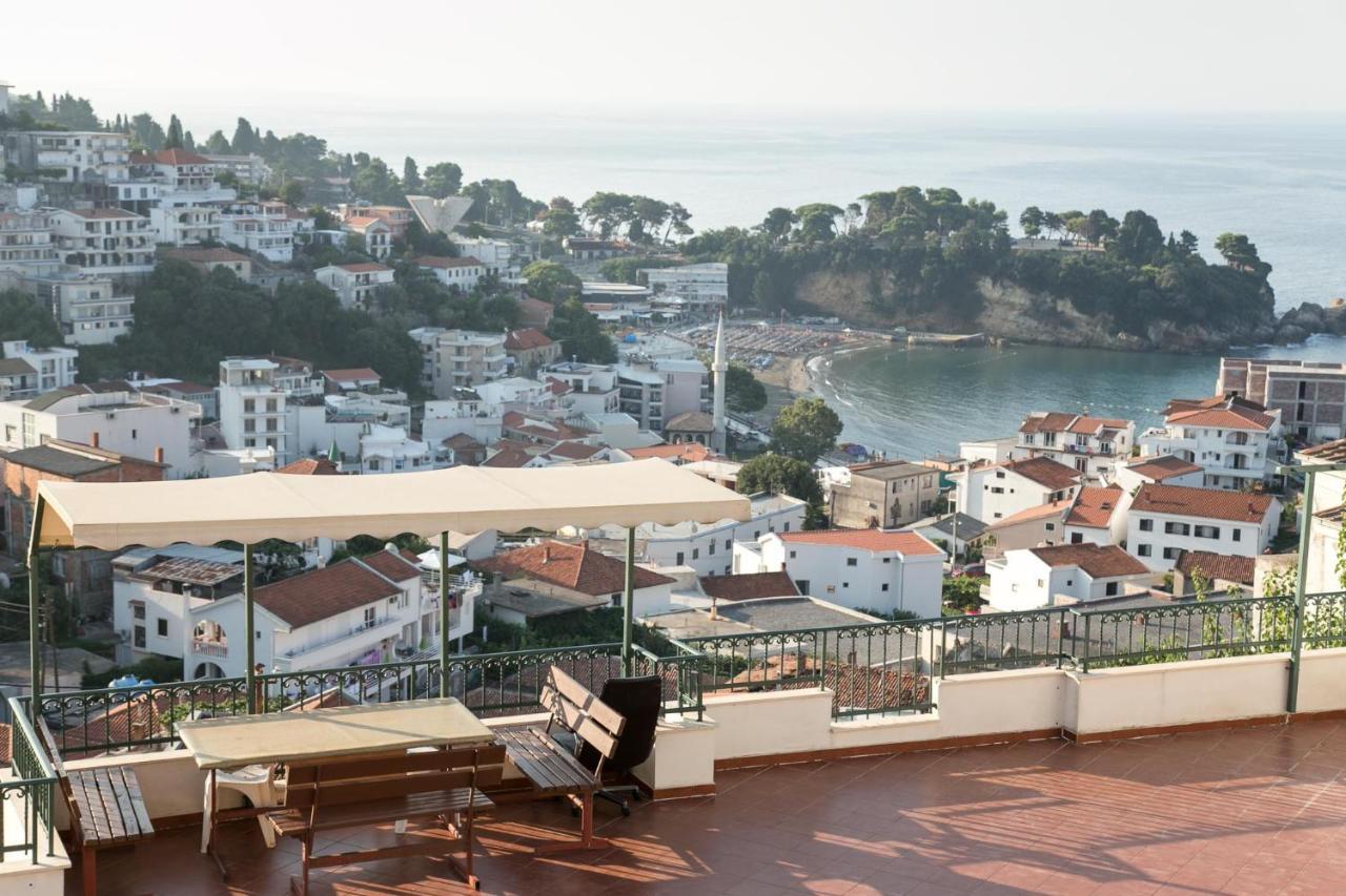 Apartments Aga Ulcinj Exterior photo